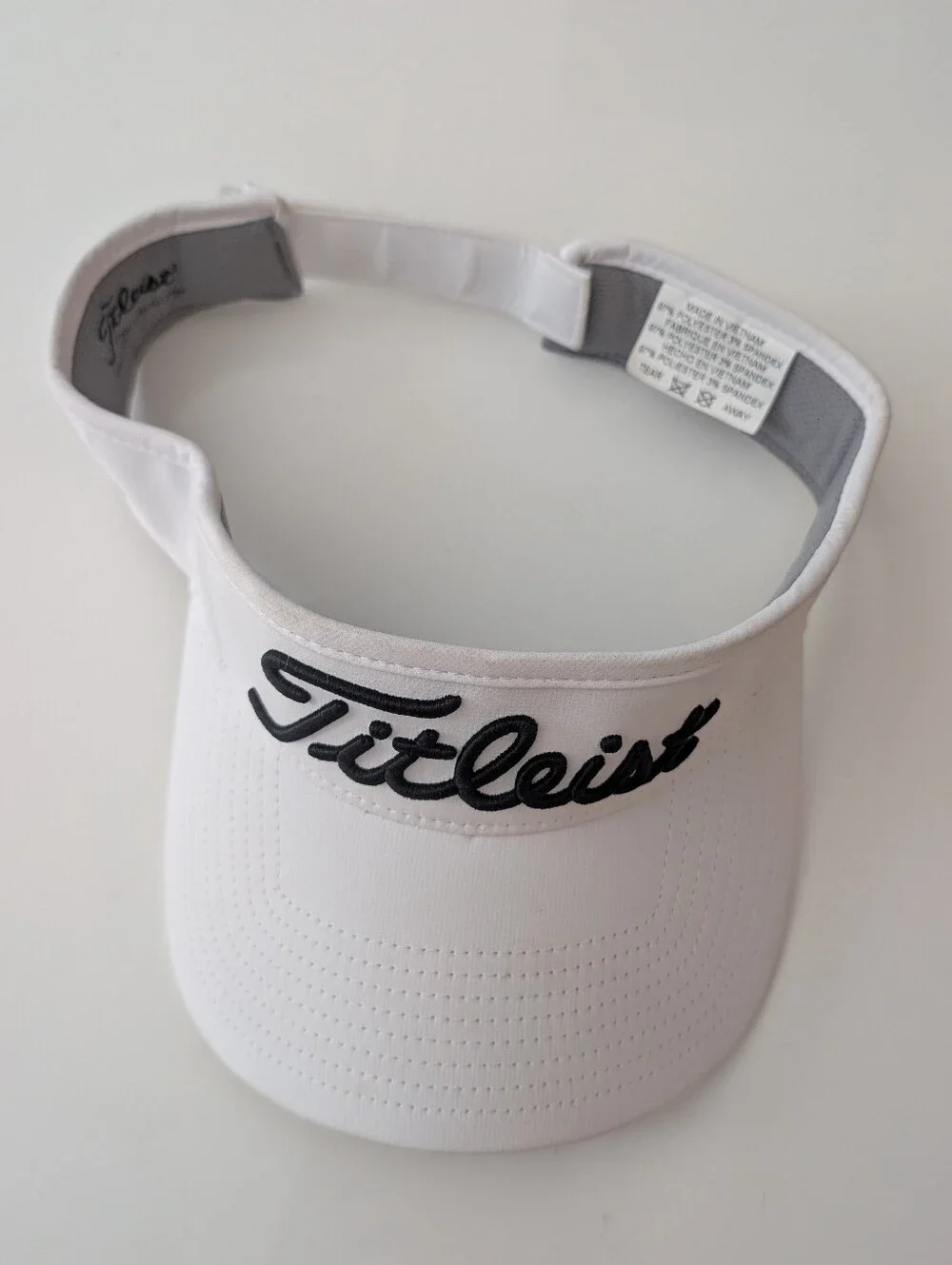 Titleist Tour Performance Visor - PRO V1